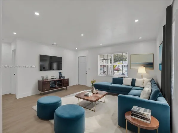 301 SW 62nd Ave, Miami, FL 33144