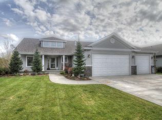 857 Shelley Lake Ln, Veradale, WA 99037