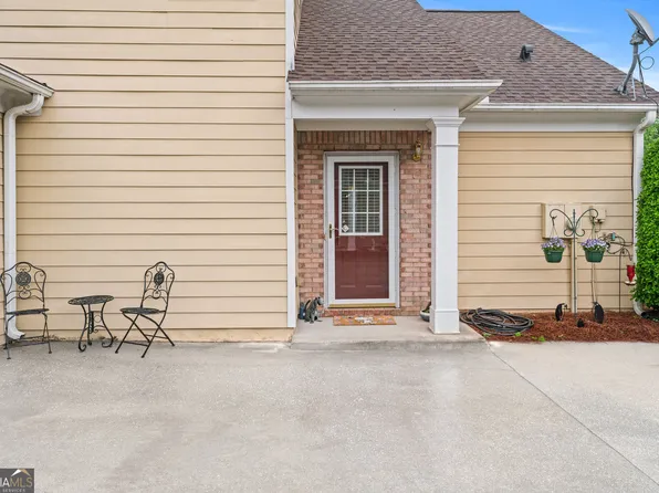 202 Accord Ln SW, Grayson, GA 30017