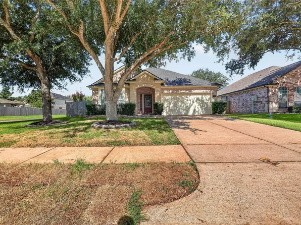 419 Drake Ln, League City, TX 77573