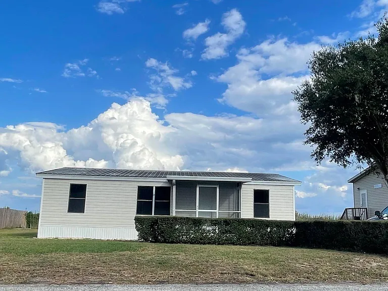 17432 Palm Dr — Photo 3