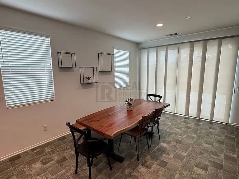 3071 Homeward St — Photo 13
