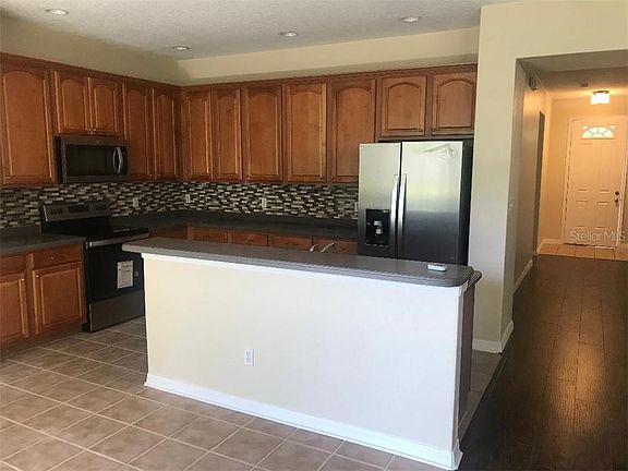 3rd image of 4656 Bay Laurel Ct
