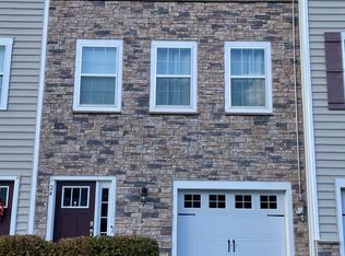 24 Rome Way, Mount Laurel, NJ 08054