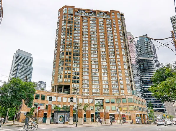 44 Saint Joseph St, Toronto, ON