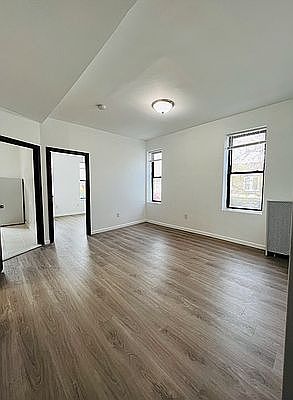 3rd image of 2276 E 13th St Floor 2