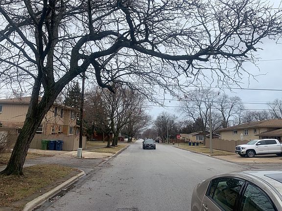 4th image of 10025 S Francisco Ave