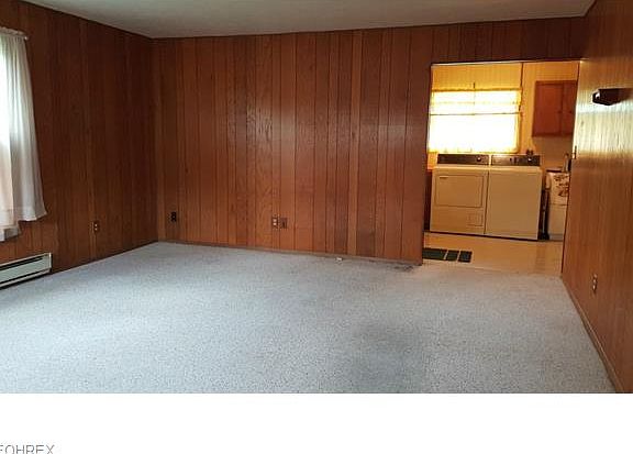 4th image of 21375 Willow Ln