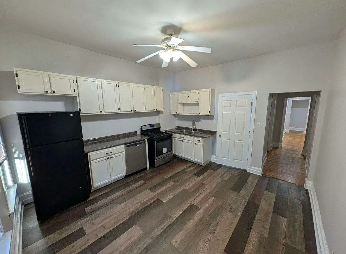 61 West 72nd Street, Unit A — Photo 1