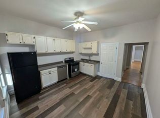 61 W 72nd St #A, Chicago, IL 60621