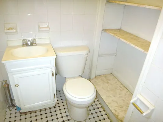 Rented by Paley Management | media 30