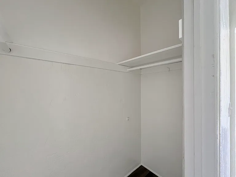 3325 E 2nd St #5 — Photo 9