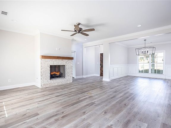 5th image of 138 Vineyard Ct