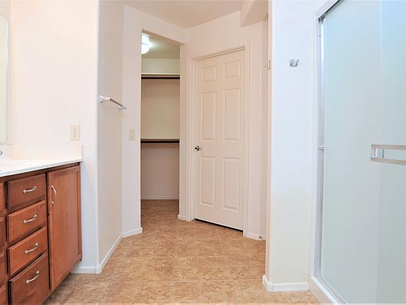 4th image of 5038 W Willow Wind Way