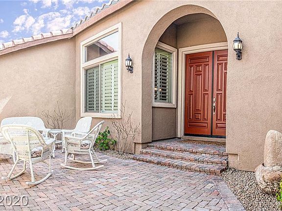 3rd image of 8219 Bella Famiglia Ave