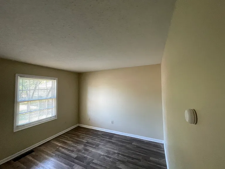 3751 Cambridge Station Dr — Photo 22
