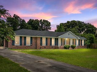 138 Duncan Chapel Rd, Harleyville, SC 29448
