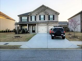 6716 Oak Hill Pl, Fairburn, GA 30213