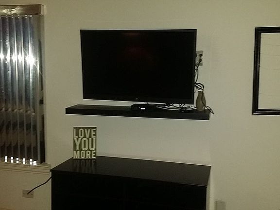 Upstairs Bedroom 1