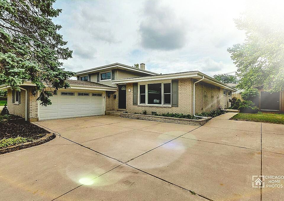 1st image of 9001 Shady Dr