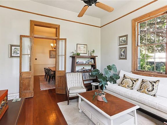 5th image of 1334 Cambronne St