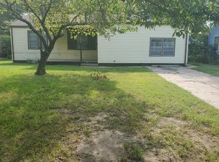 2649 S Rose Marie Ct, Wichita, KS 67216