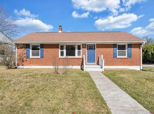 2601 Springhill Dr NW, Roanoke, VA 24017