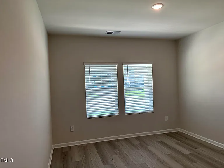1201 Winding Spring Dr — Photo 15