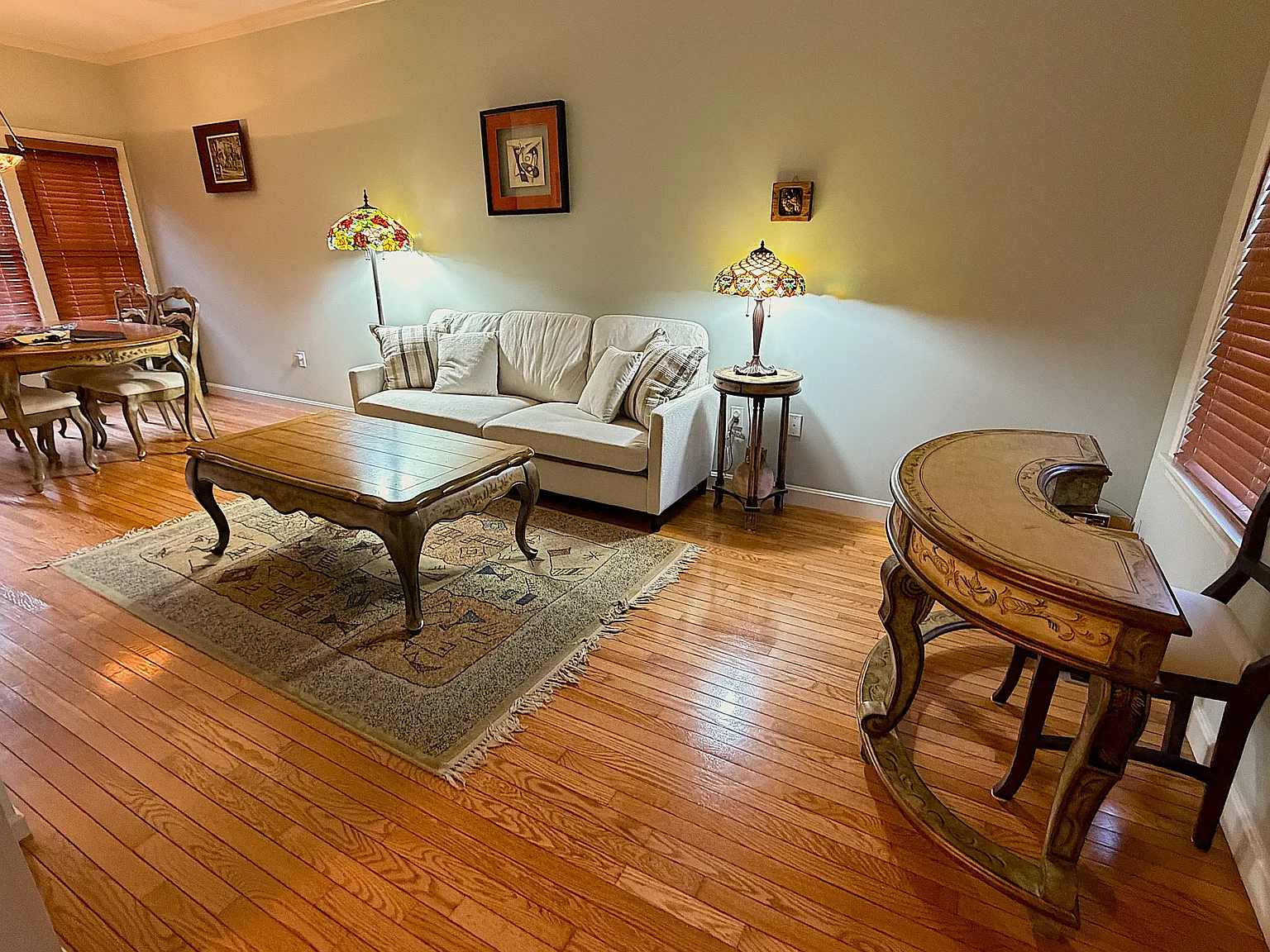 2 bed, 1.5 bath, 1232 sqft, $2,850 — Photo 3