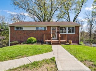 733 Cottonwood Dr, Monroeville, PA