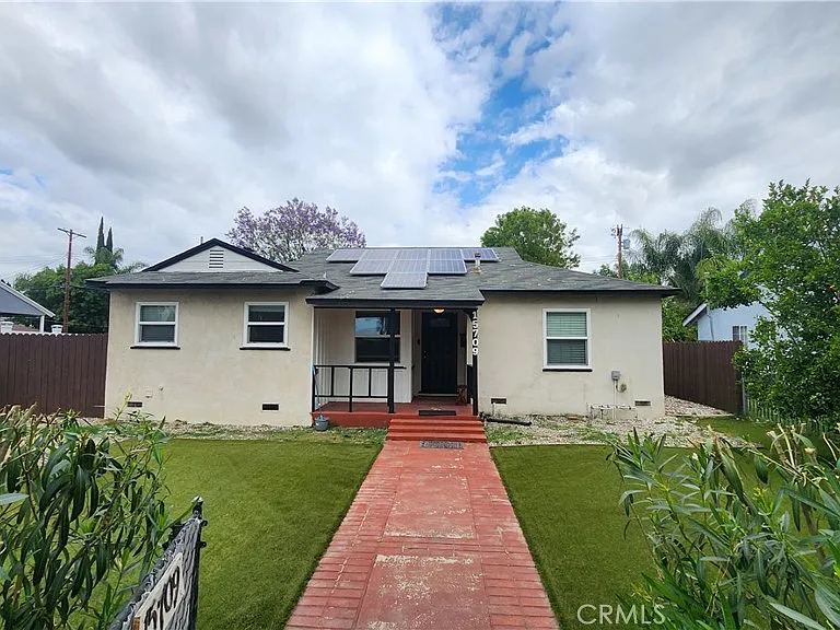 15709 Devonshire St — Photo 29