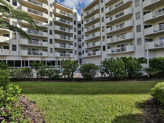 3rd image of 4 Oceans West Blvd APT 503B