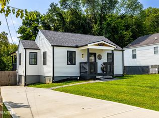 2032 Seminole Ave, Knoxville, TN 37915