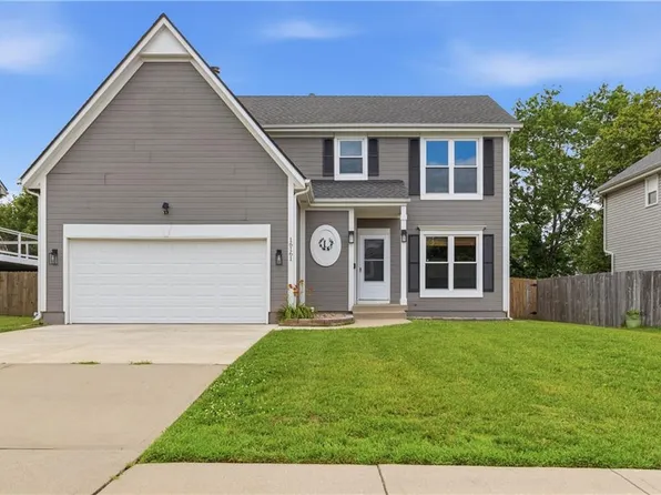 16161 S Mahaffie St, Olathe, KS 66062