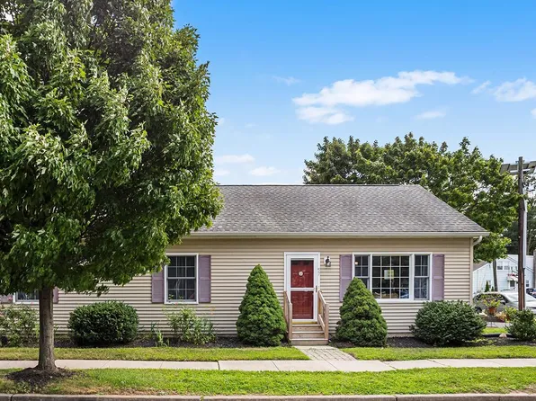 57 Smith Ave, Hamilton, NJ 08619
