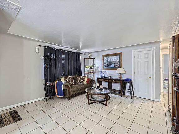 5th image of 3645 Krameria Street