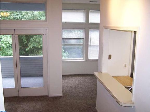 4th image of 3305 Birch Cir