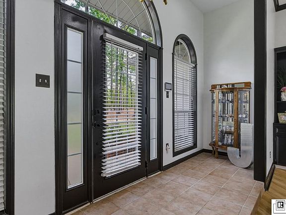 4th image of 107 Eagle Lake Dr