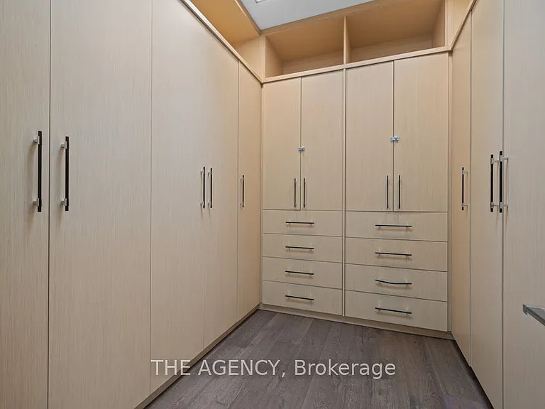 8 Frivick Ct — Photo 34
