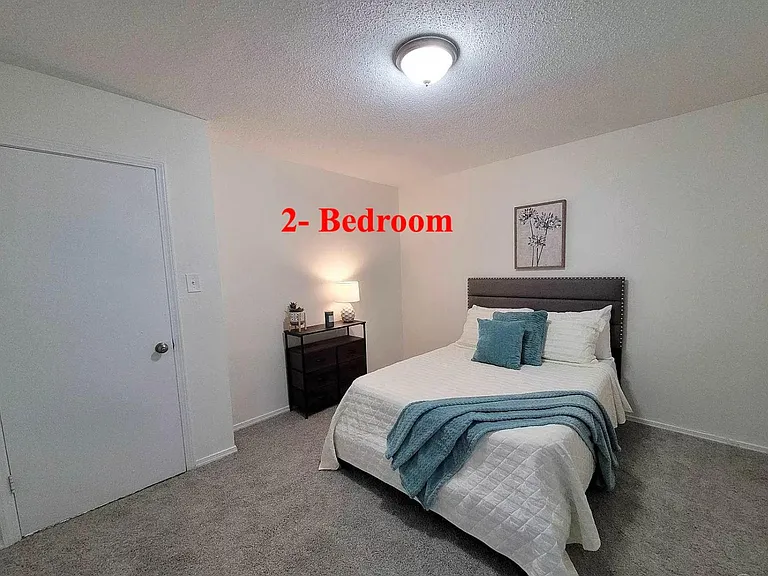 4740 Balmoral Dr — Photo 21