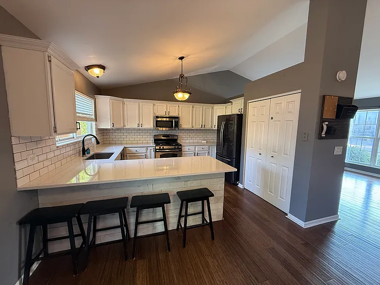 903 Pin Oak Cir — Photo 14