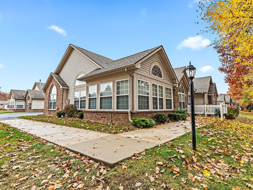 1st image of 36050 Abbey Dr