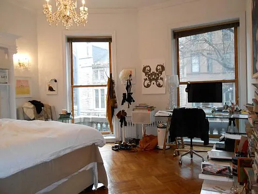 Rented by Aventana | media 6