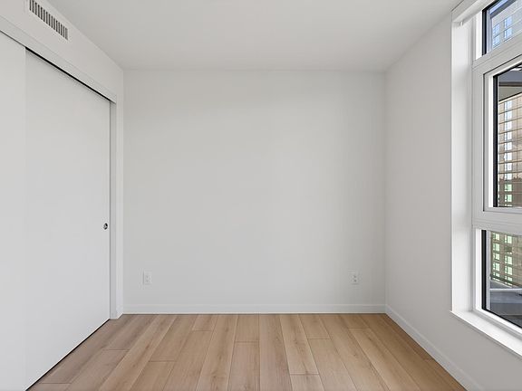 5th image of 311 Alderson Ave #803