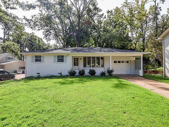 2nd image of 108 Clubview Rd