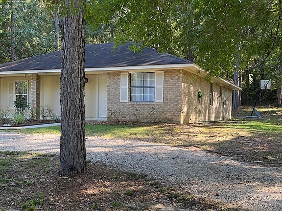 Right front view - additional 1/2 acre to right of photo