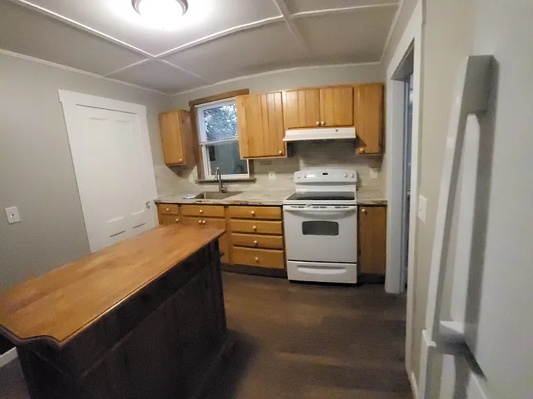 7 Everett St #2 — Photo 5