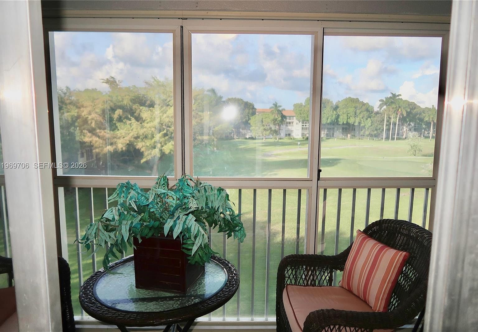 701 SW 128th Ave APT 401F