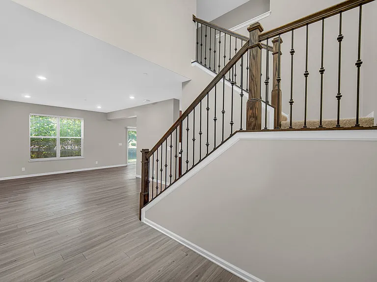 1115 Goldfinch Ave — Photo 18
