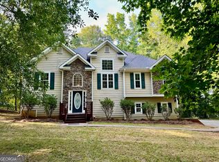 765 Plowshare Rd, Carrollton, GA 30117